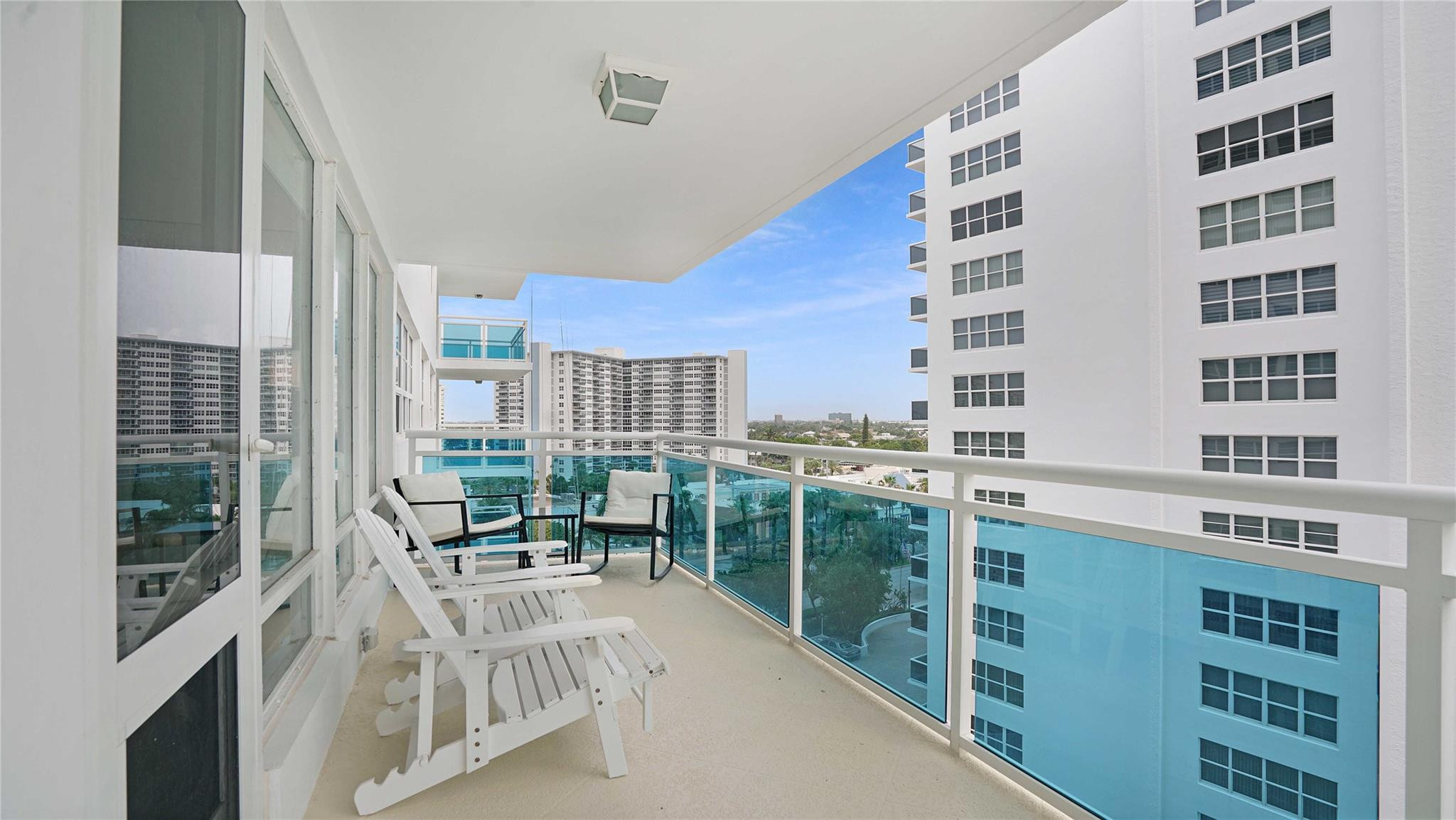 The Commodore - Residential Lease