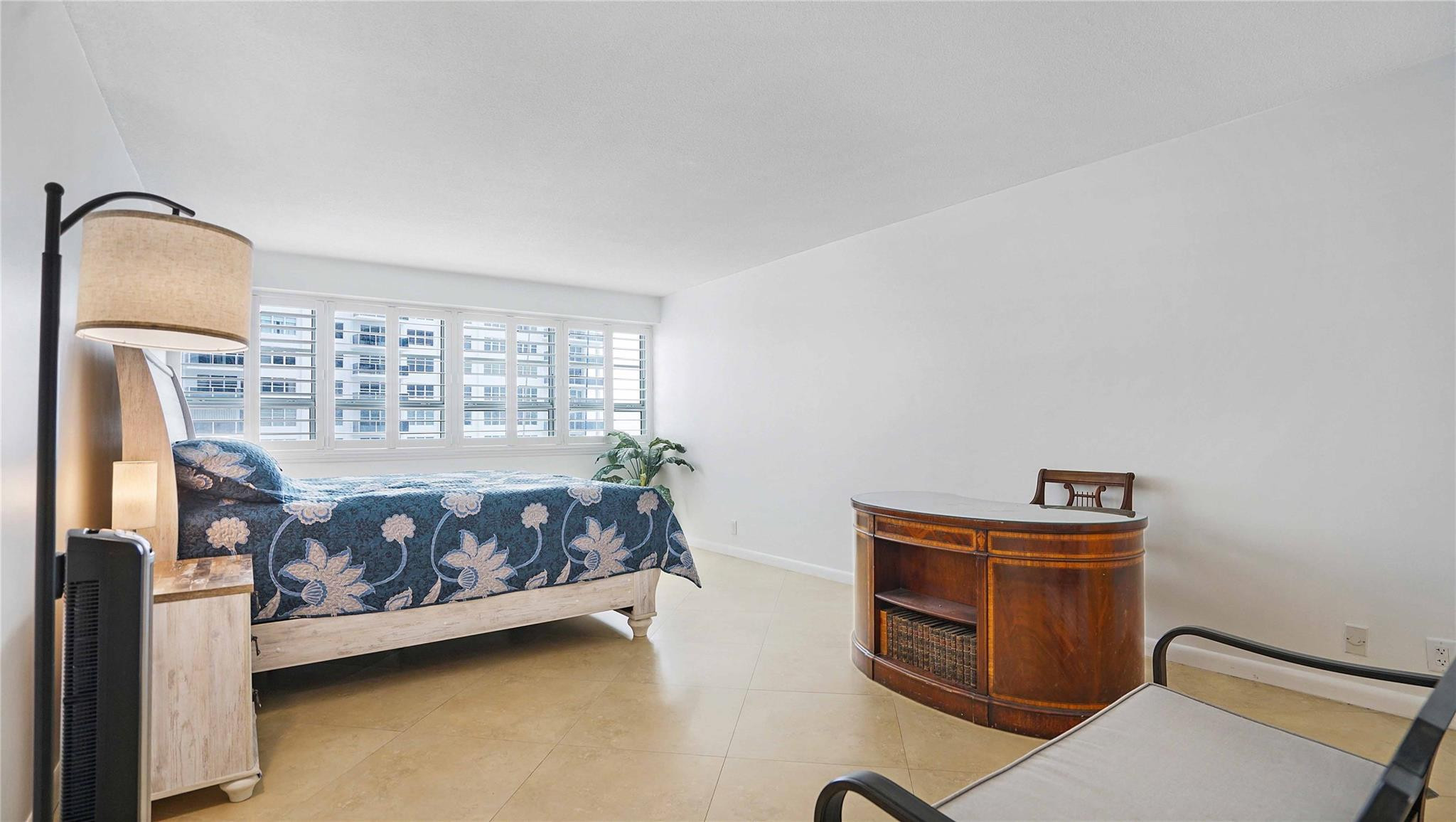 The Commodore - Residential Lease