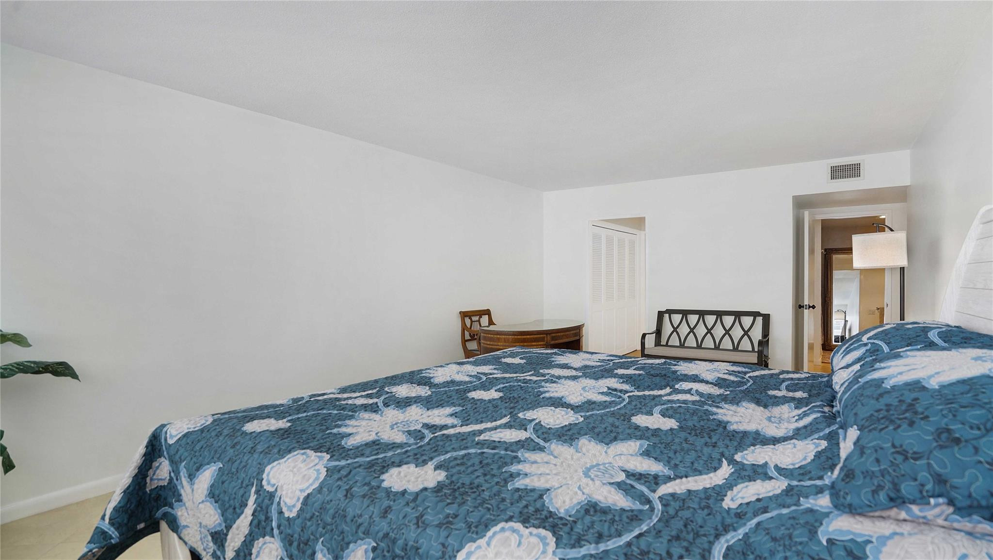 The Commodore - Residential Lease