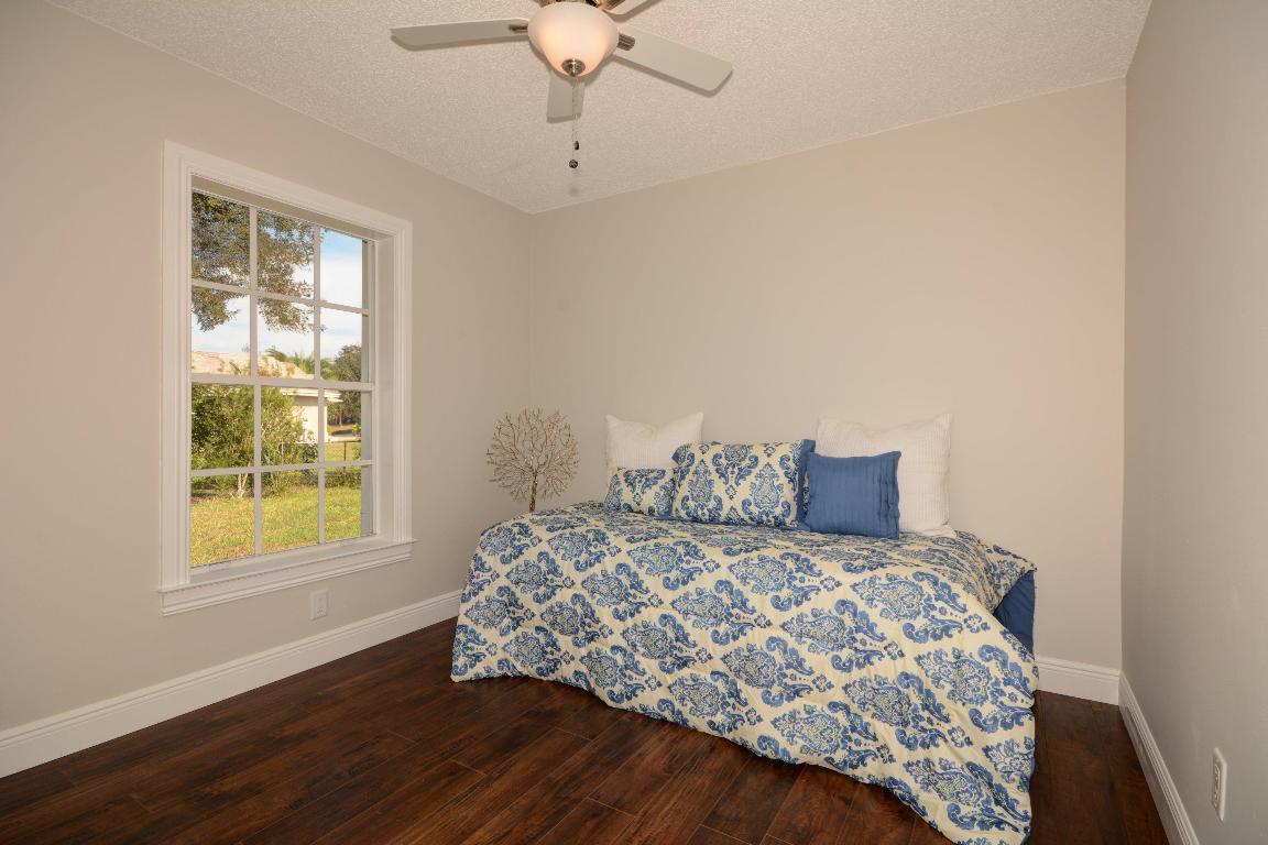 PORT ST LUCIE SECTION 13 - Residential