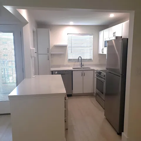 810 SE 7th Street Unit 306, Deerfield Beach, FL MLS: R11080207