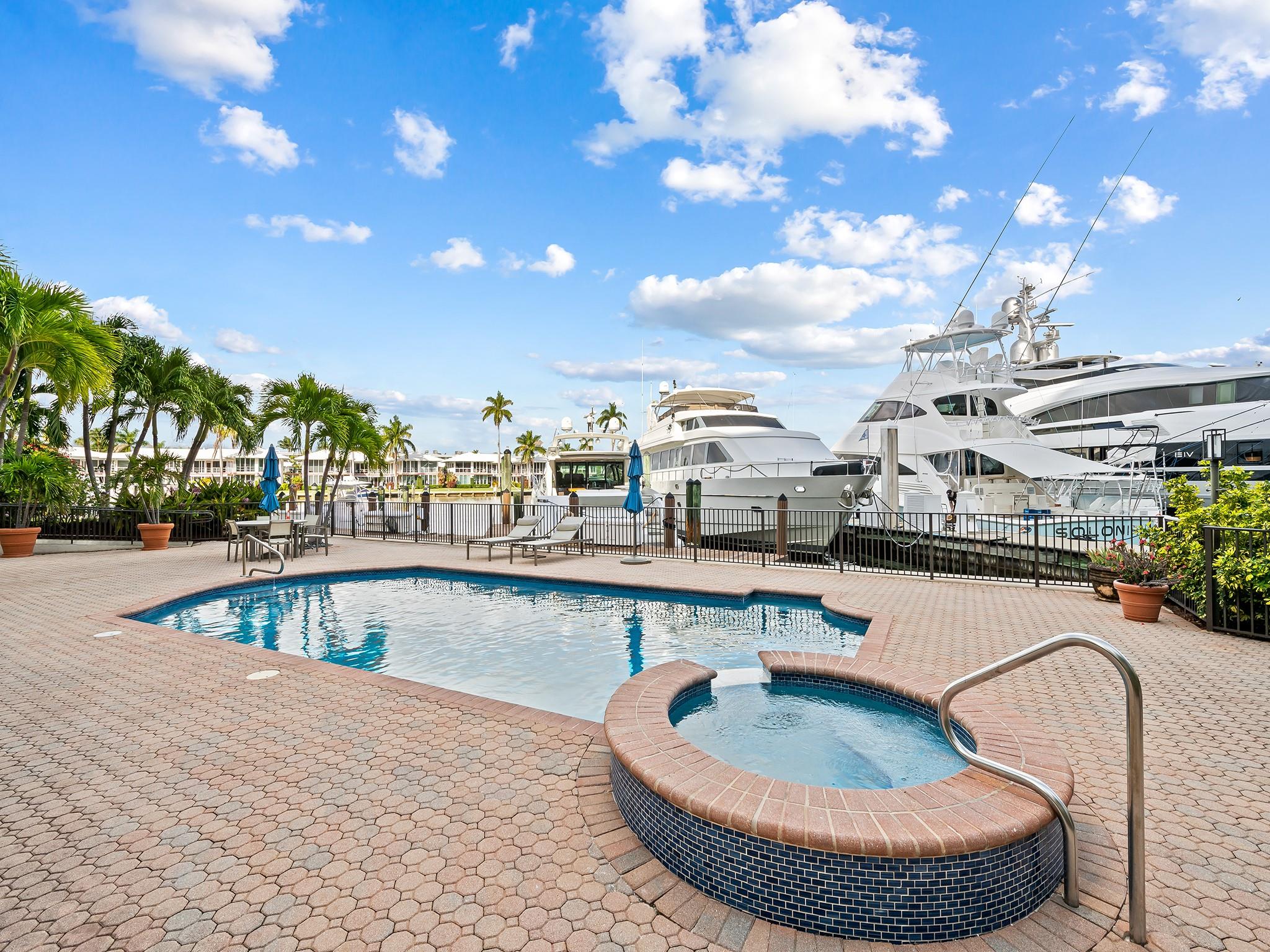 The Villas Of Sunrise Bay - Residential Lease