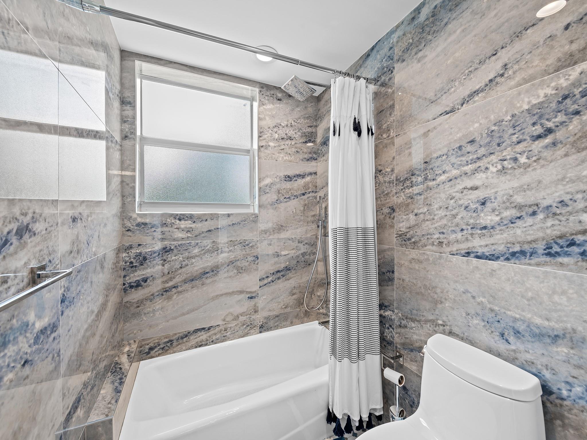 The Villas Of Sunrise Bay - Residential Lease