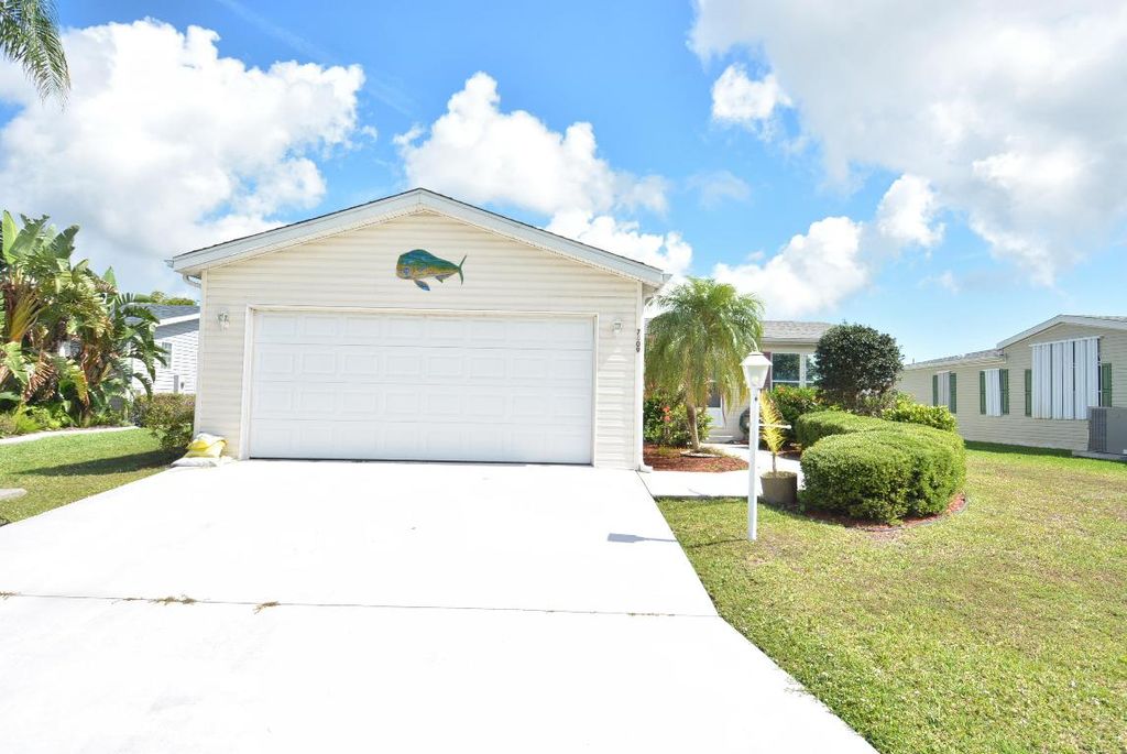 Photo of 7809 Horned Lark Circle, Port Saint Lucie, FL 34952 (MLS # R11091230)