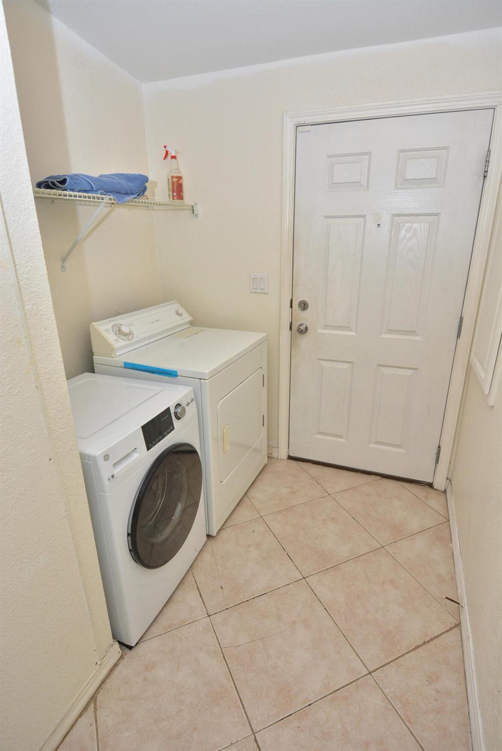 EAGLE'S RETREAT AT SAVANN - Residential