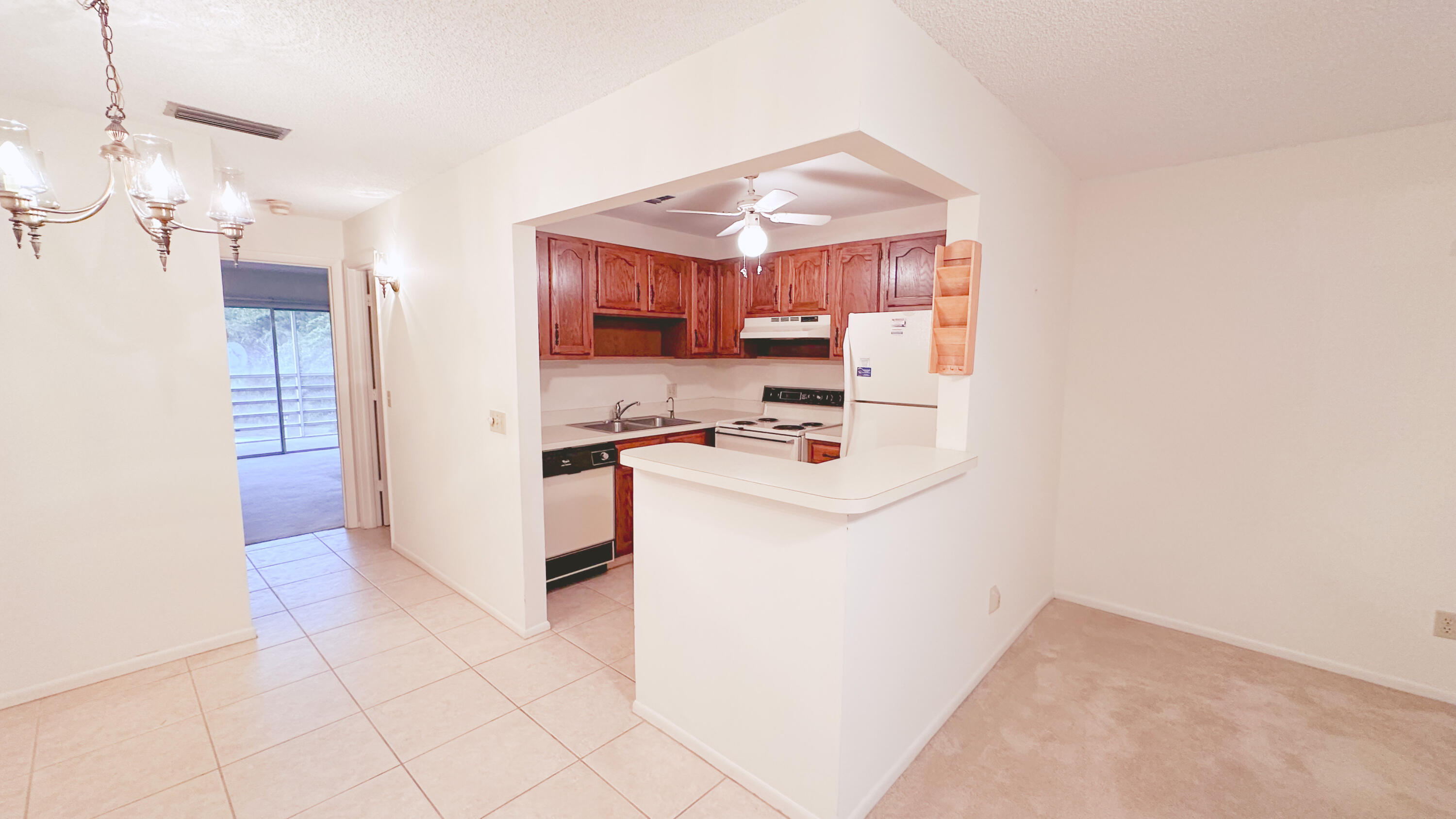 Vista St Lucie - Residential Lease