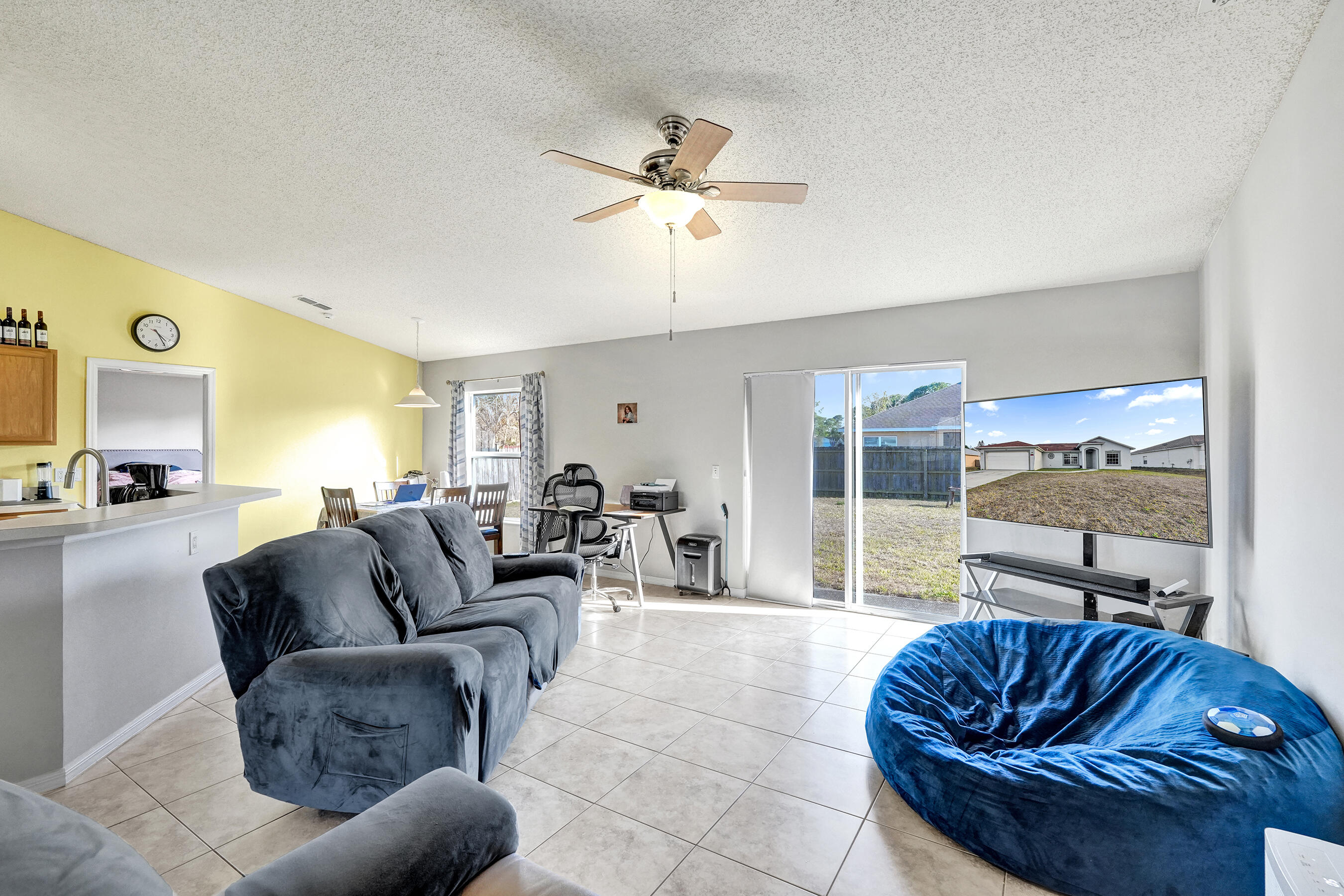 PORT ST LUCIE SECTION 15 - Residential