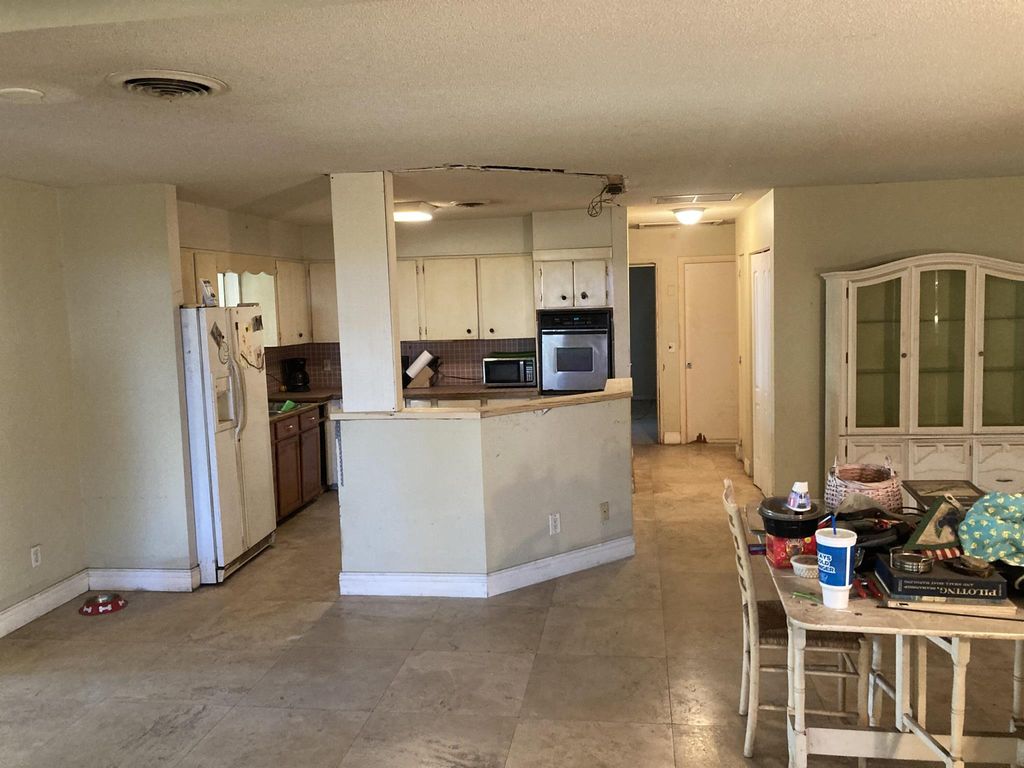 Photo of 4430 SE Bayshore Terrace, Stuart, FL 34997 (MLS # R10975500)