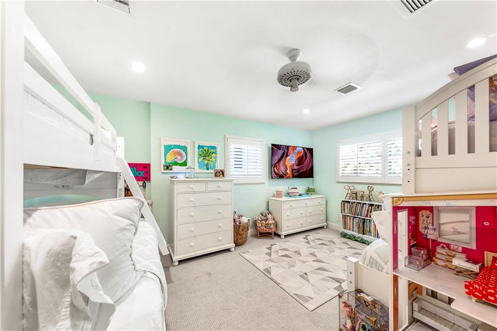 Lauderdale Beach 4-2 B - Residential