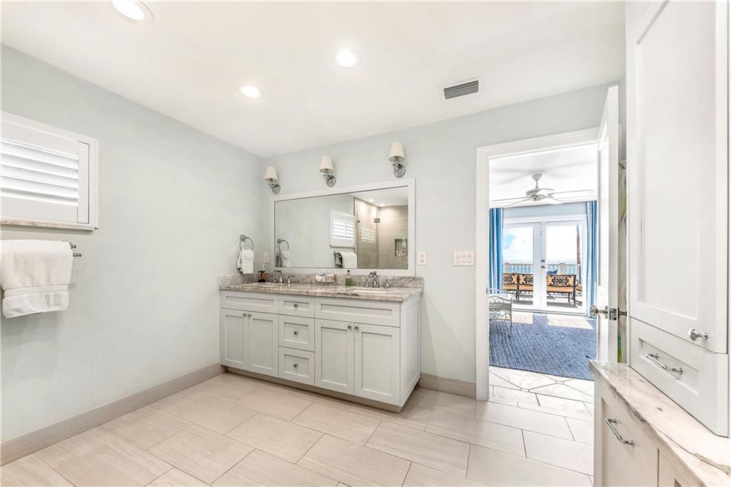 Lauderdale Beach 4-2 B - Residential