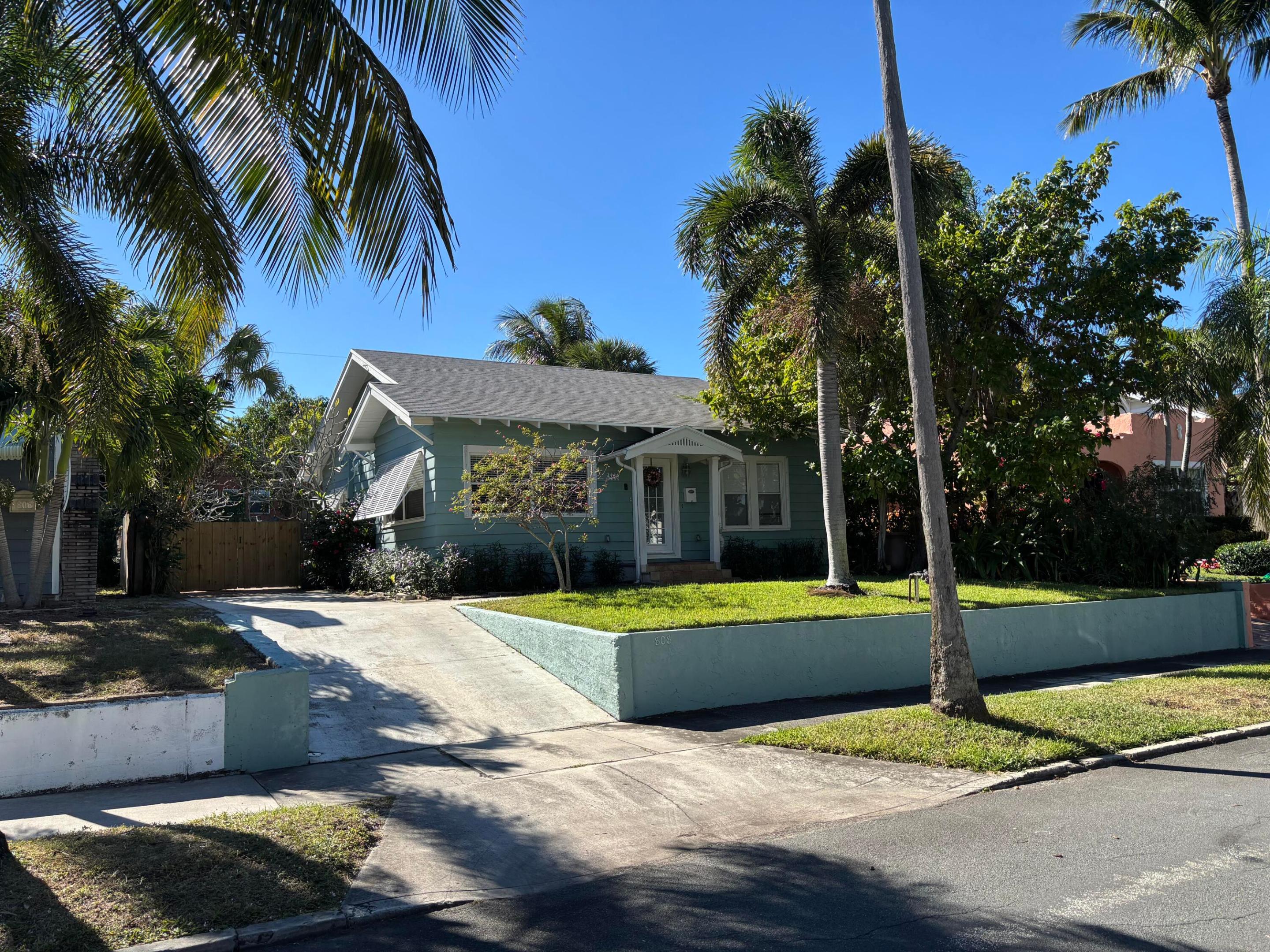 FLAMINGO PARK - Residential