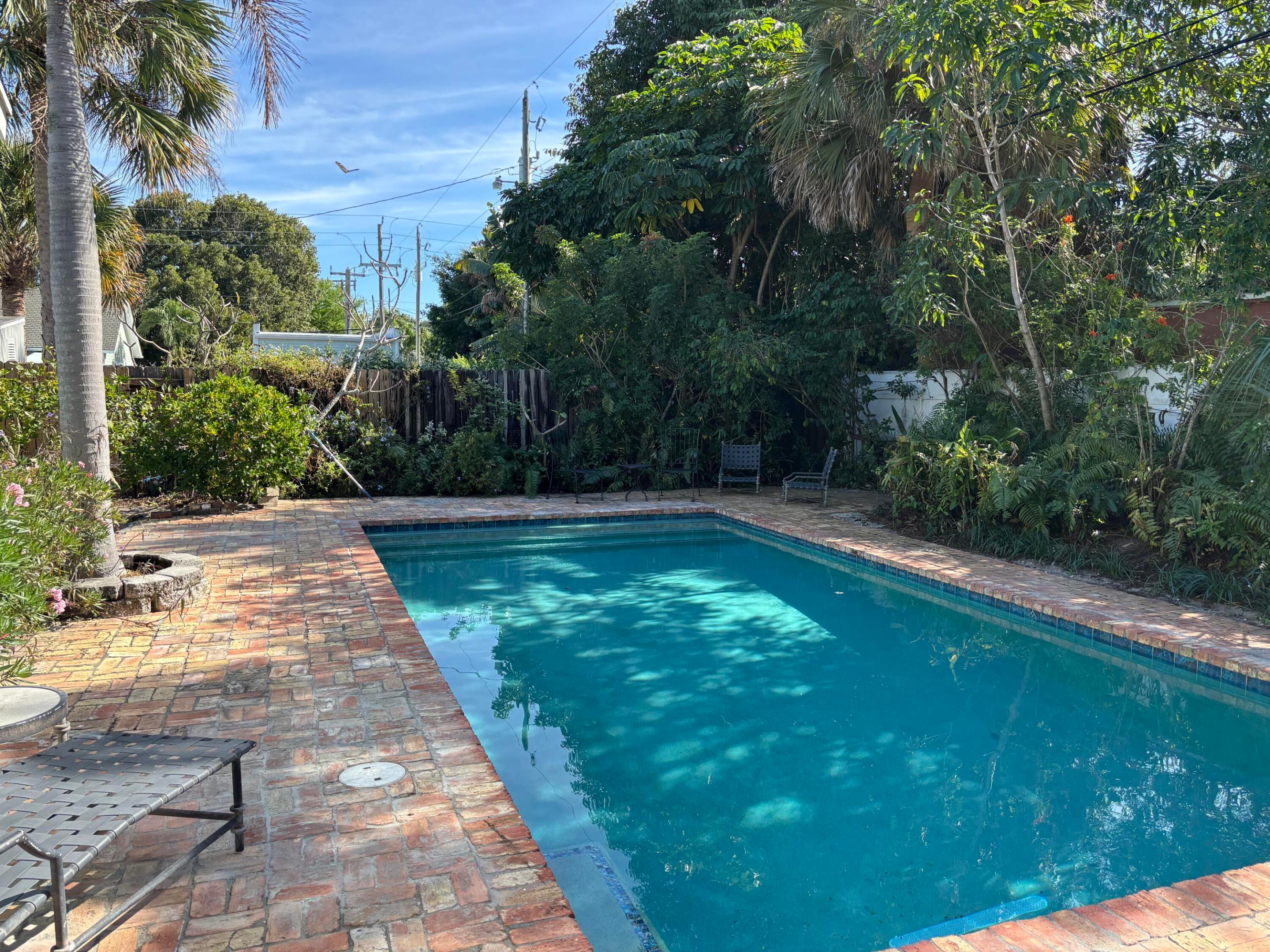 FLAMINGO PARK - Residential
