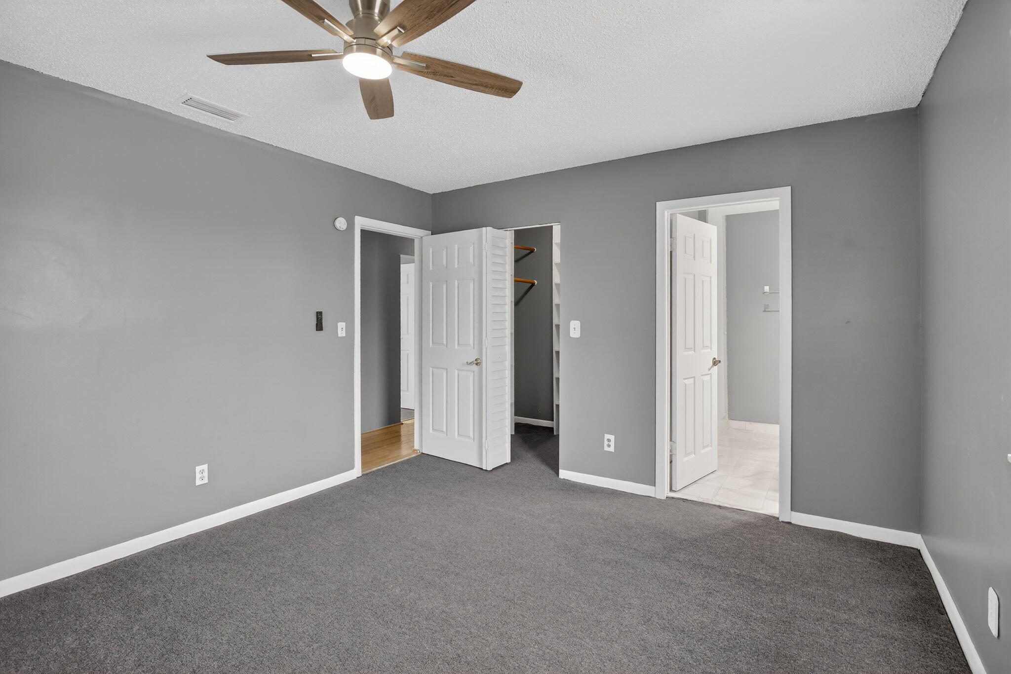 BRIAR ESTATES - Residential