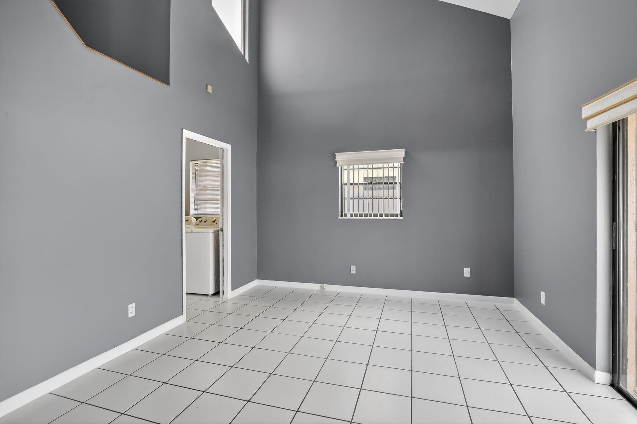 BRIAR ESTATES - Residential