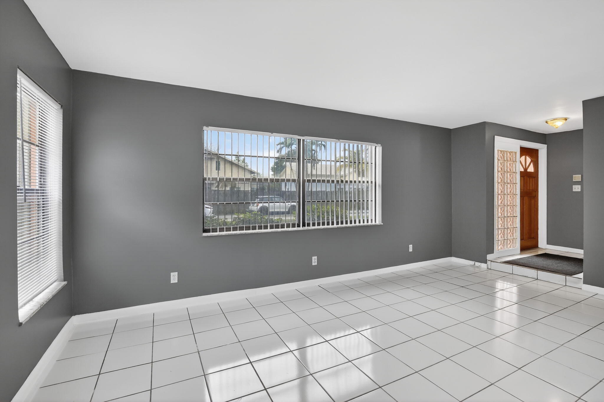 BRIAR ESTATES - Residential