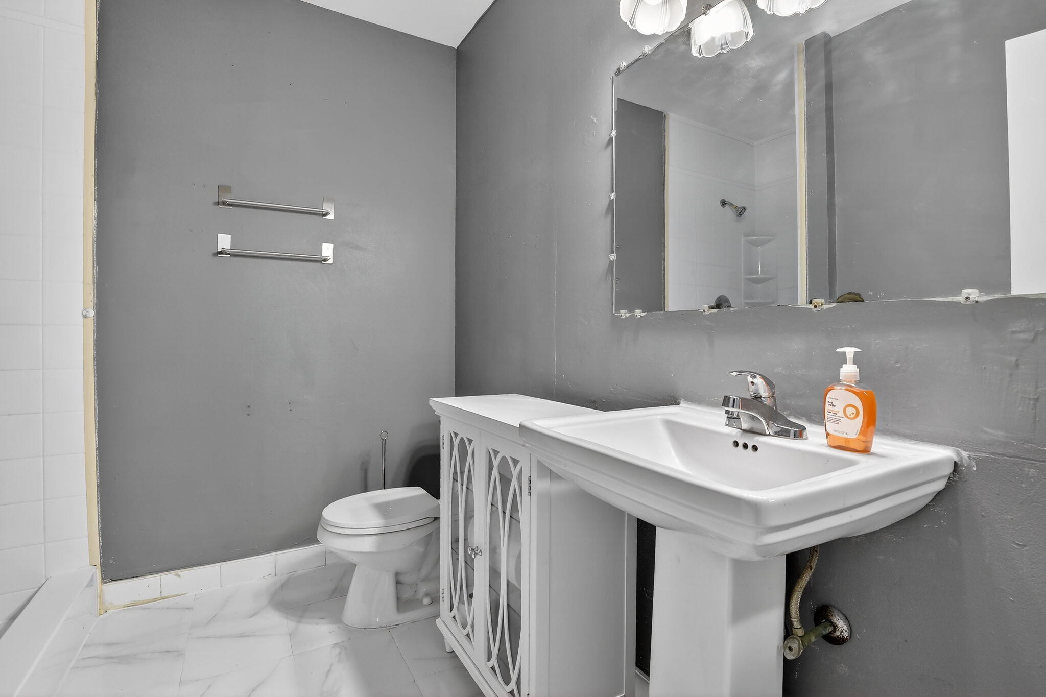 BRIAR ESTATES - Residential