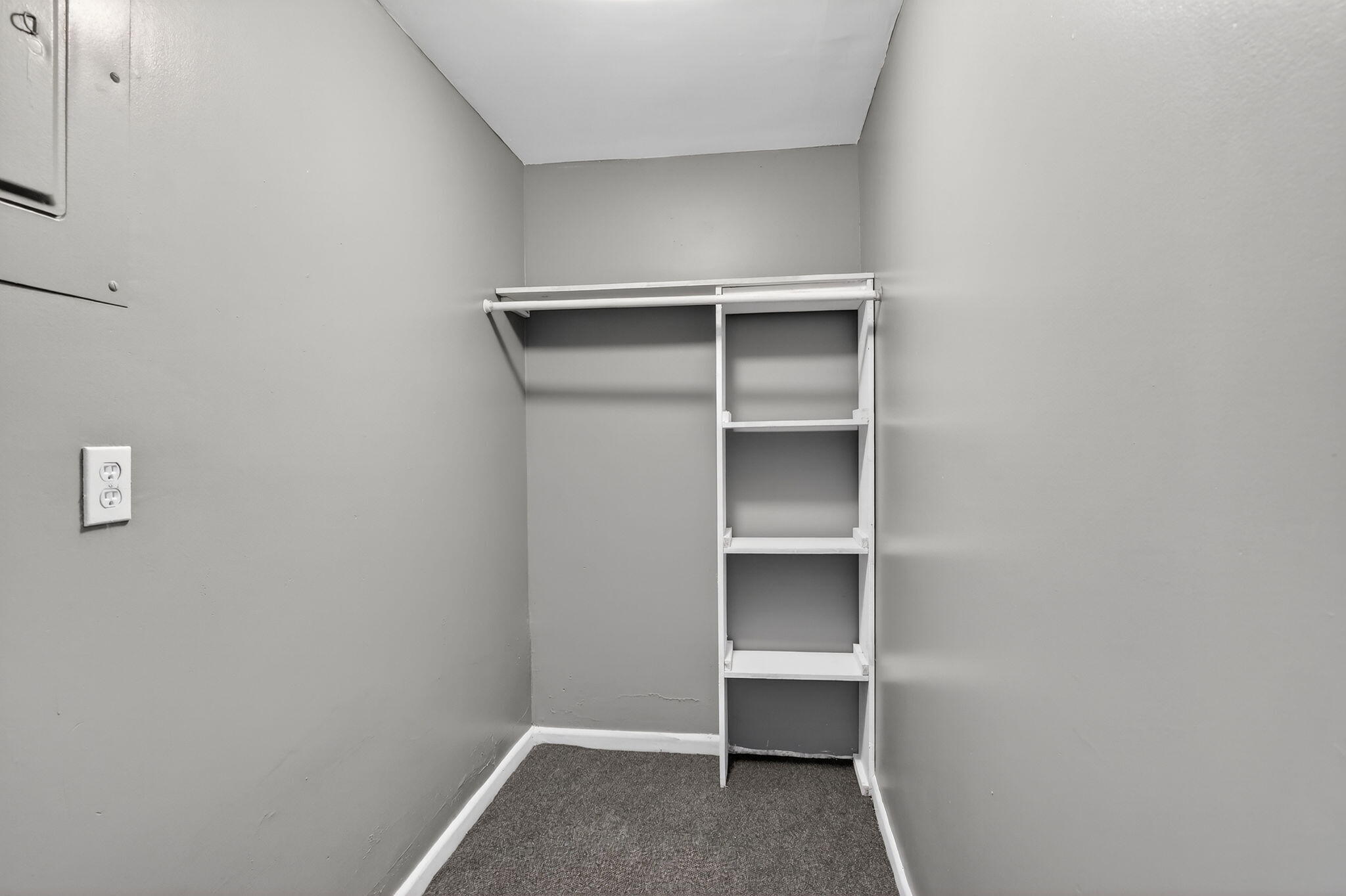 BRIAR ESTATES - Residential