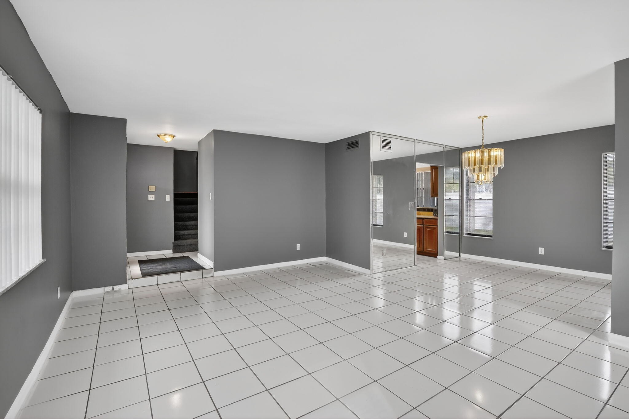 BRIAR ESTATES - Residential