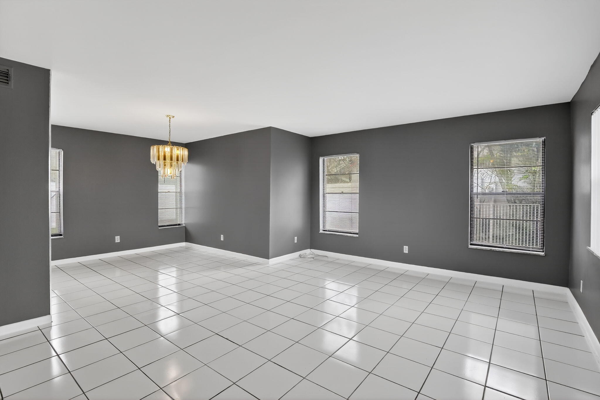 BRIAR ESTATES - Residential