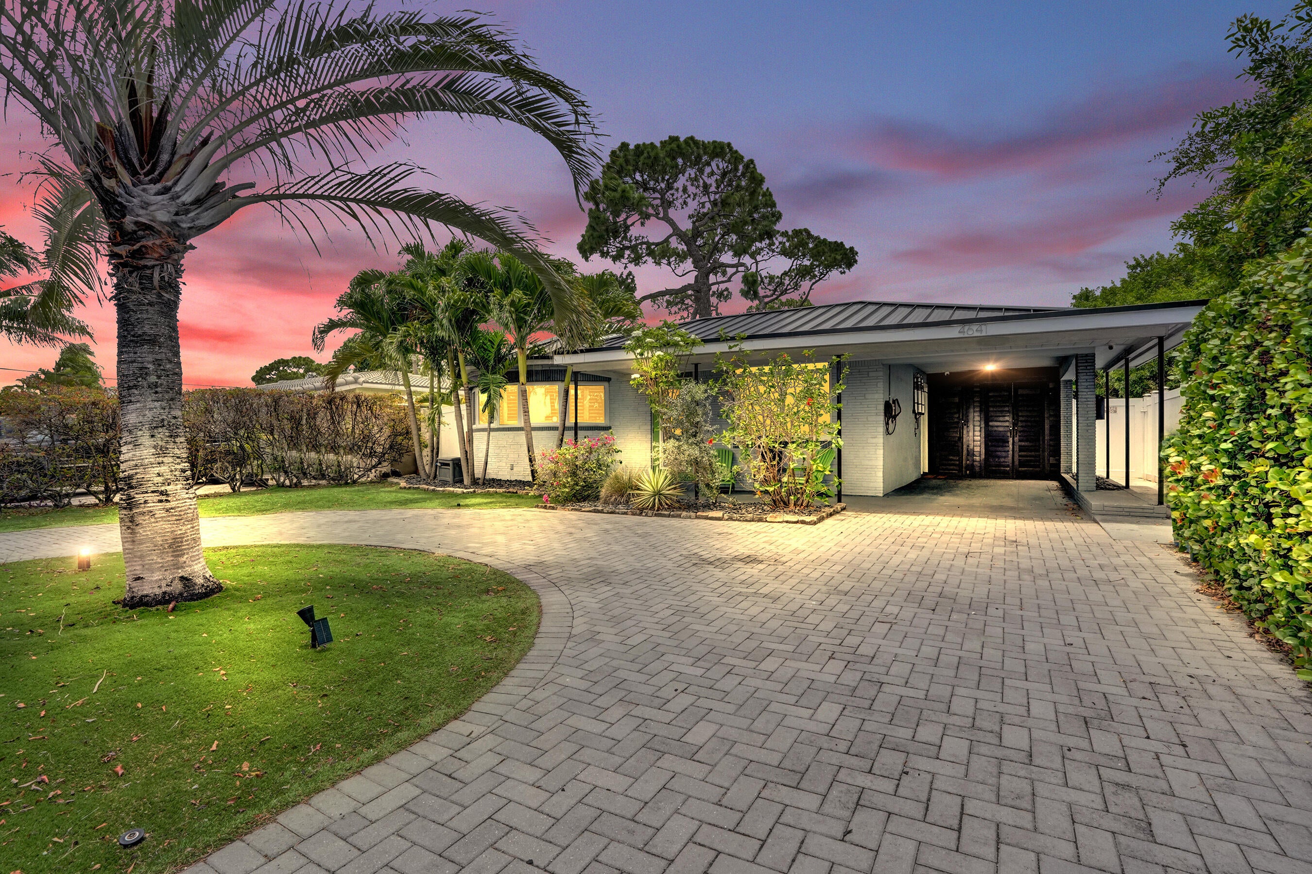 4641 NE 6th Avenue, Oakland Park FL 33334