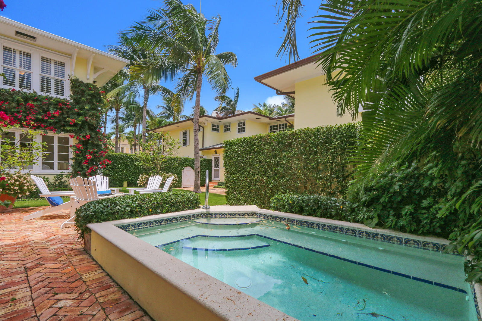 ROYAL PARK - Residential