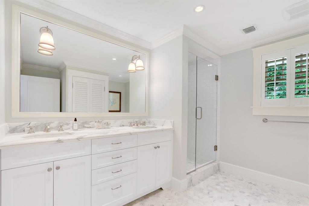 ROYAL PARK - Residential