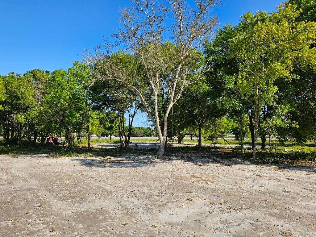 Photo of 2650 Peters Road, Fort Pierce, FL 34945 (MLS # R10963458)