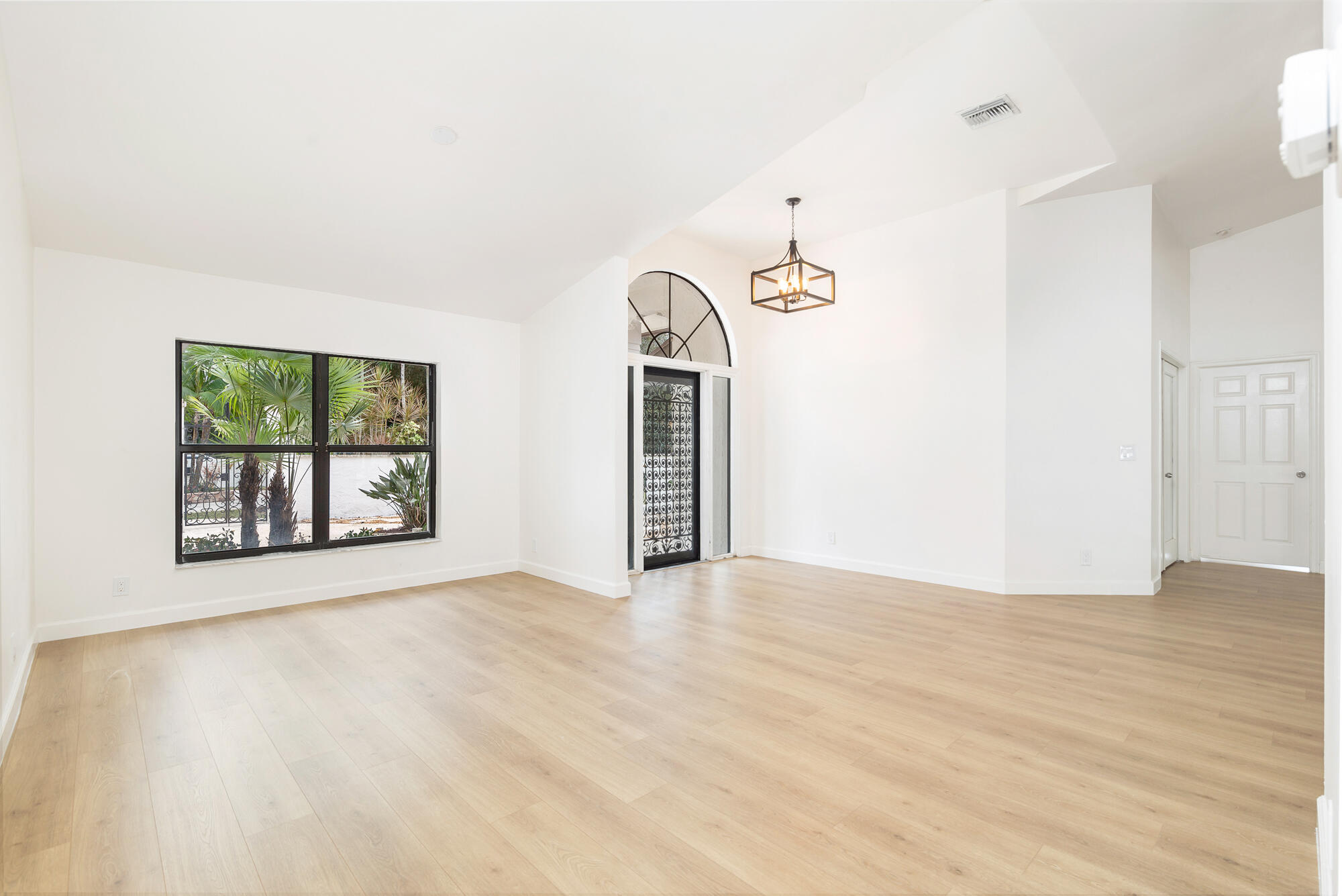 WALKERS WOODS - Residential