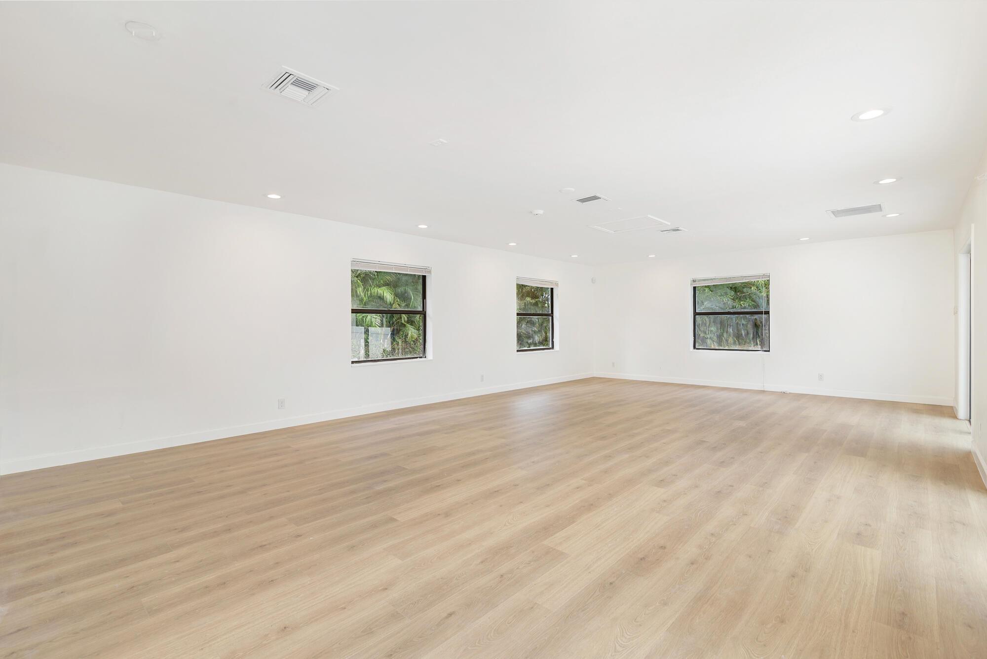 WALKERS WOODS - Residential