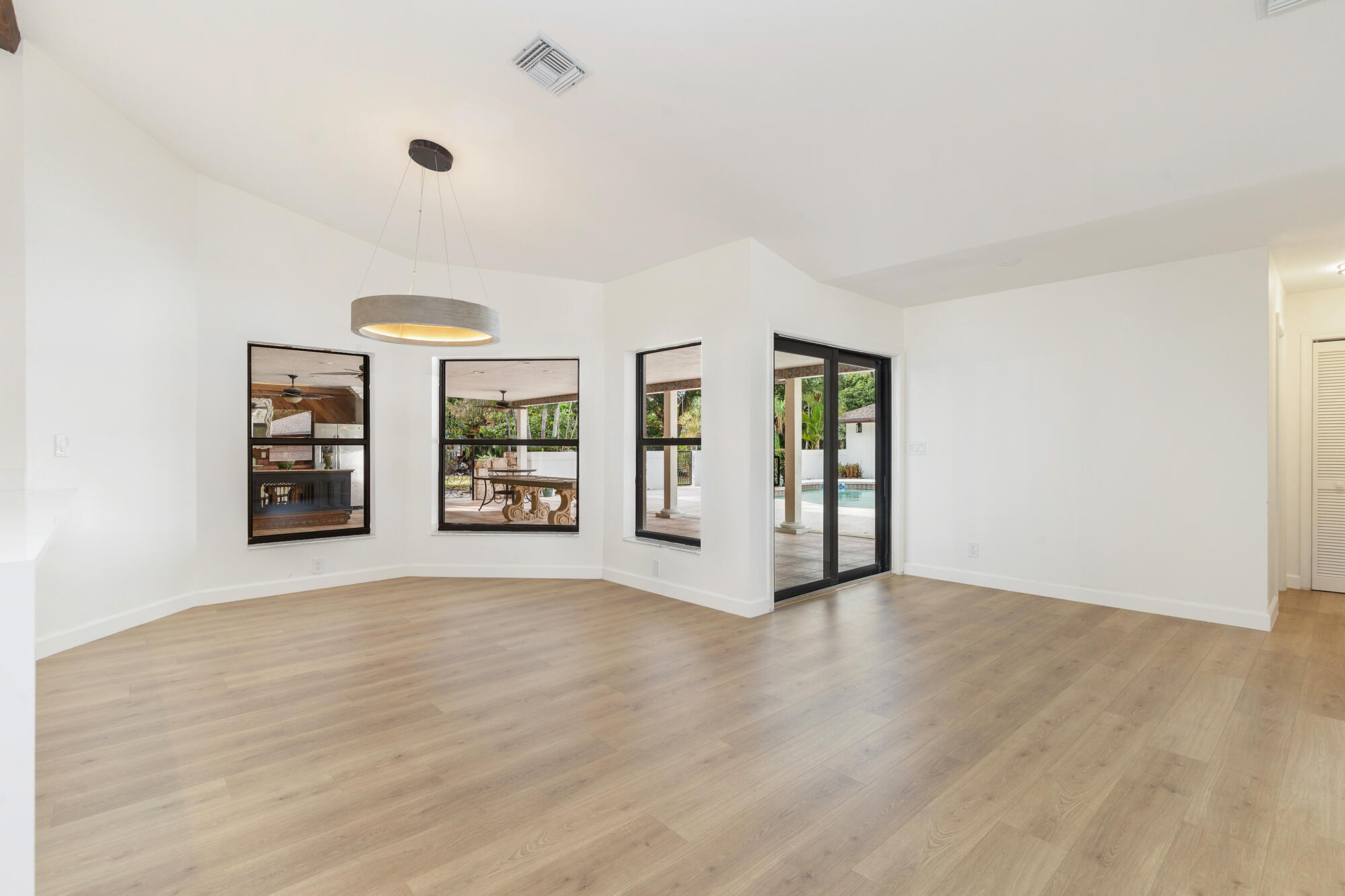 WALKERS WOODS - Residential