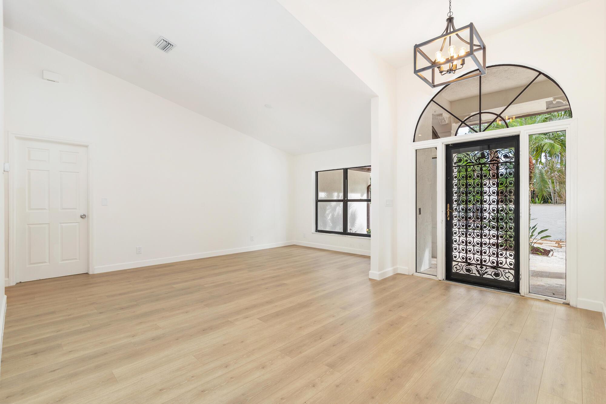 WALKERS WOODS - Residential