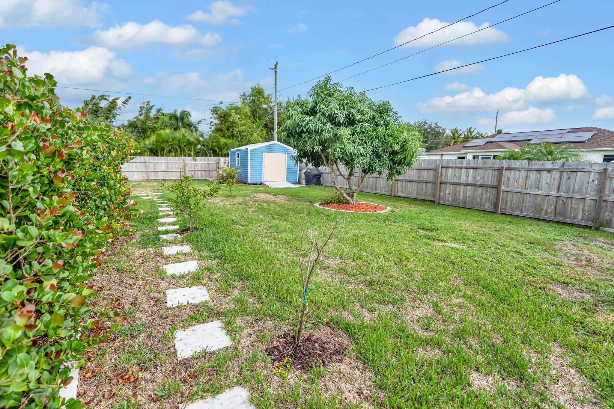 PORT ST LUCIE SECTION 40 - Residential