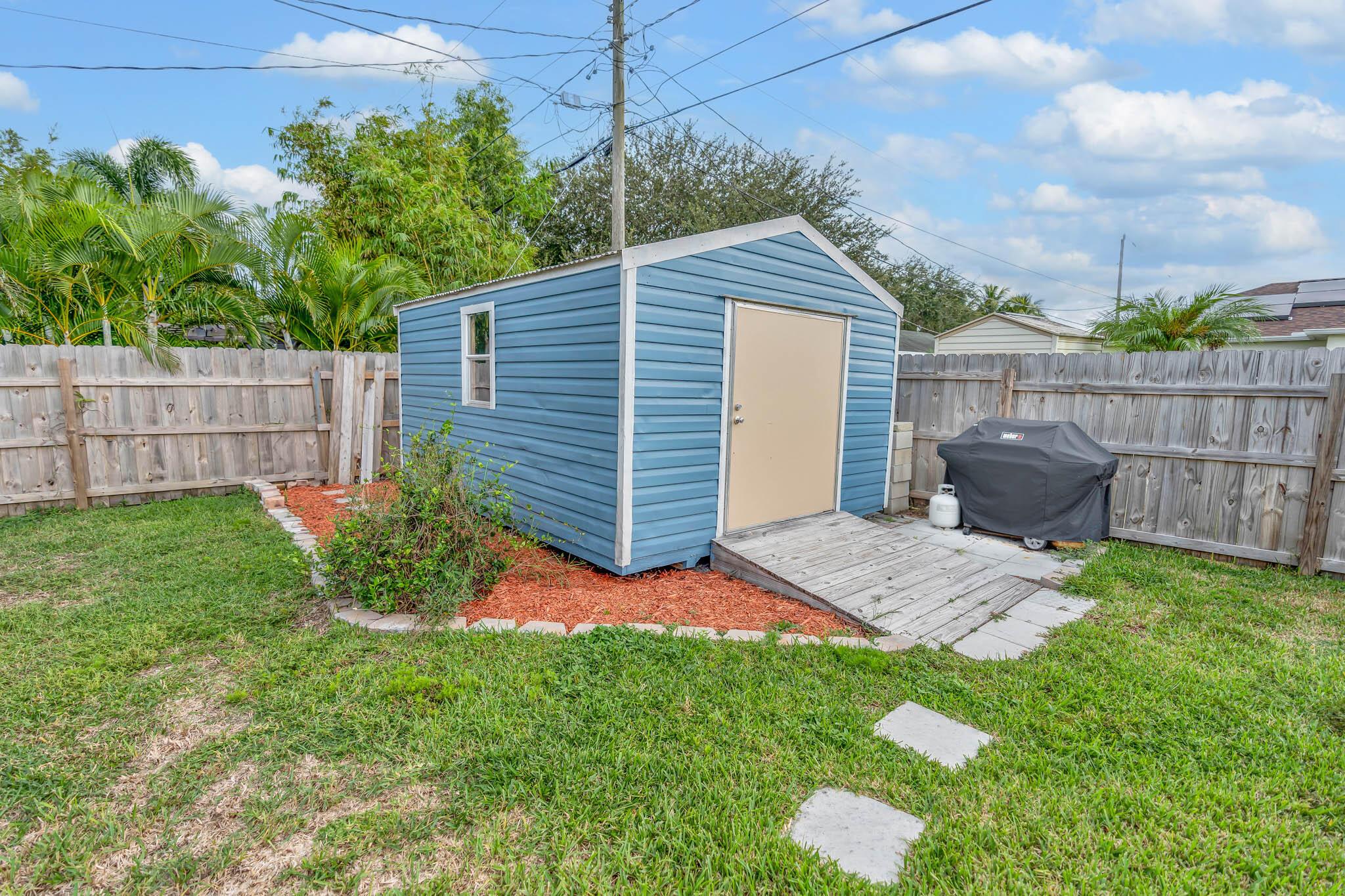 PORT ST LUCIE SECTION 40 - Residential