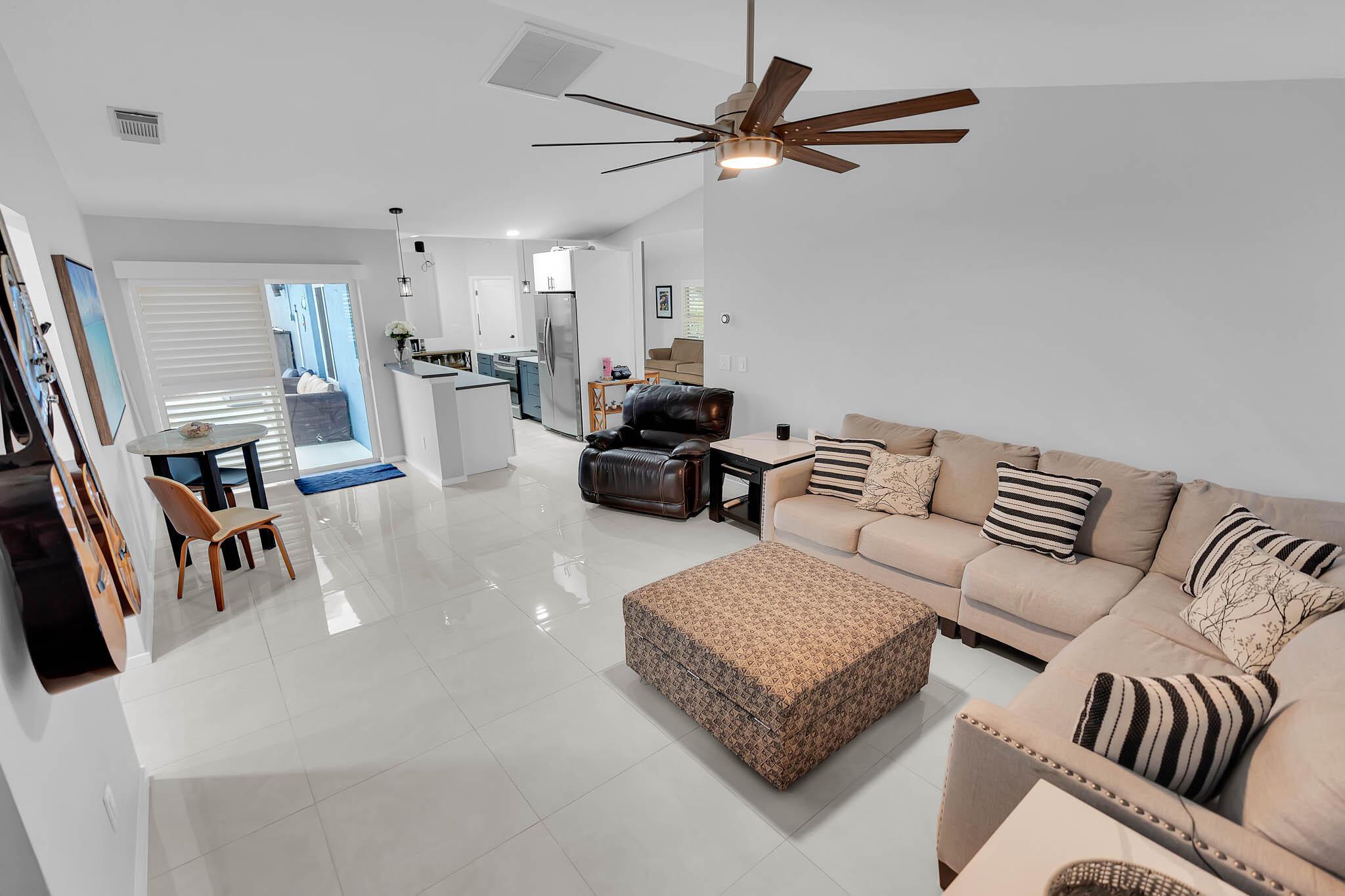 PORT ST LUCIE SECTION 40 - Residential