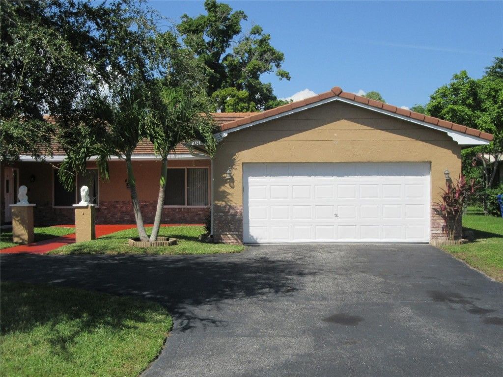 Photo of 4100 NW 110 Avenue, Coral Springs, FL 33065 (MLS # F10460849)
