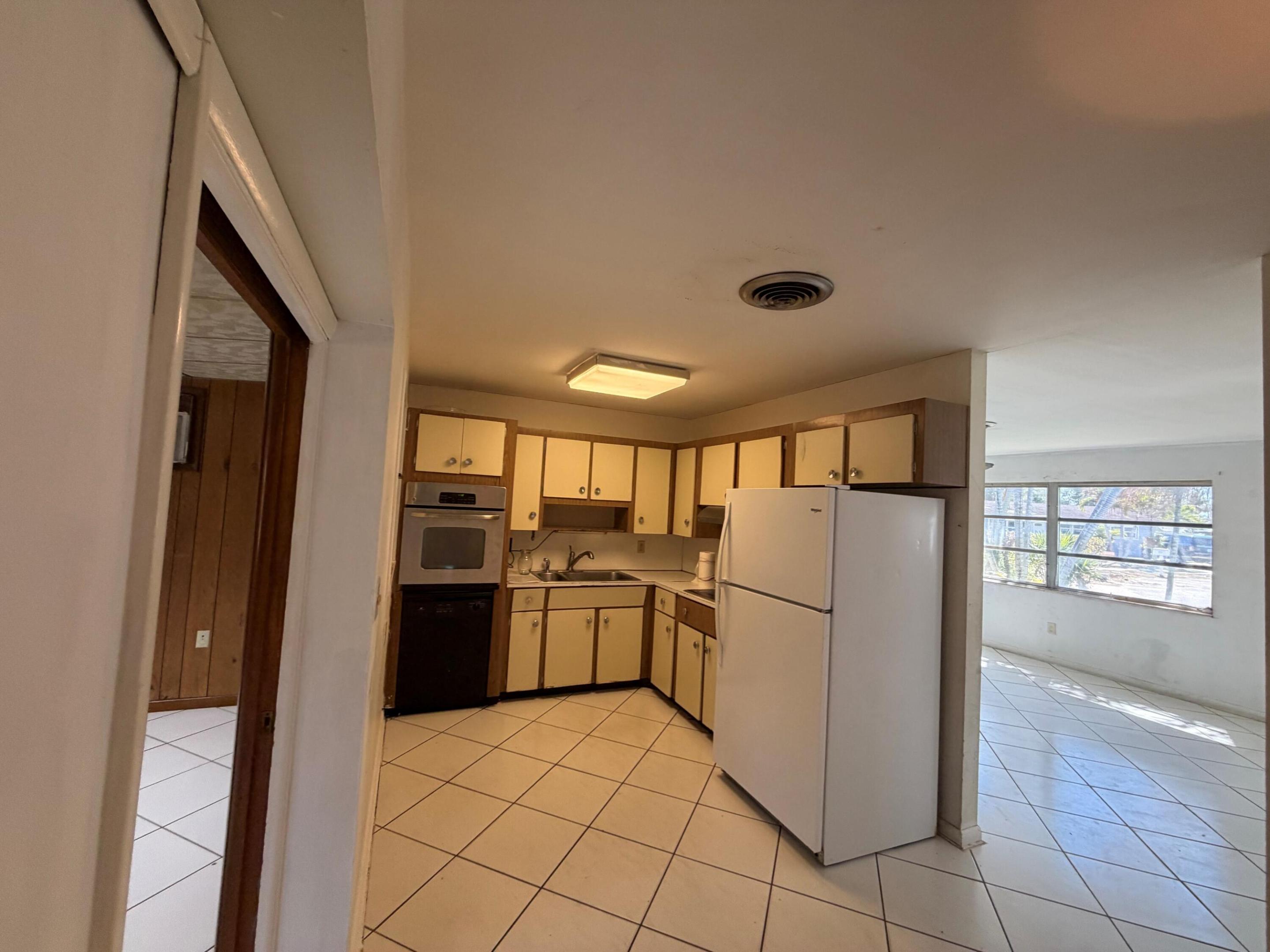 CYPRESS ESTATES - Residential