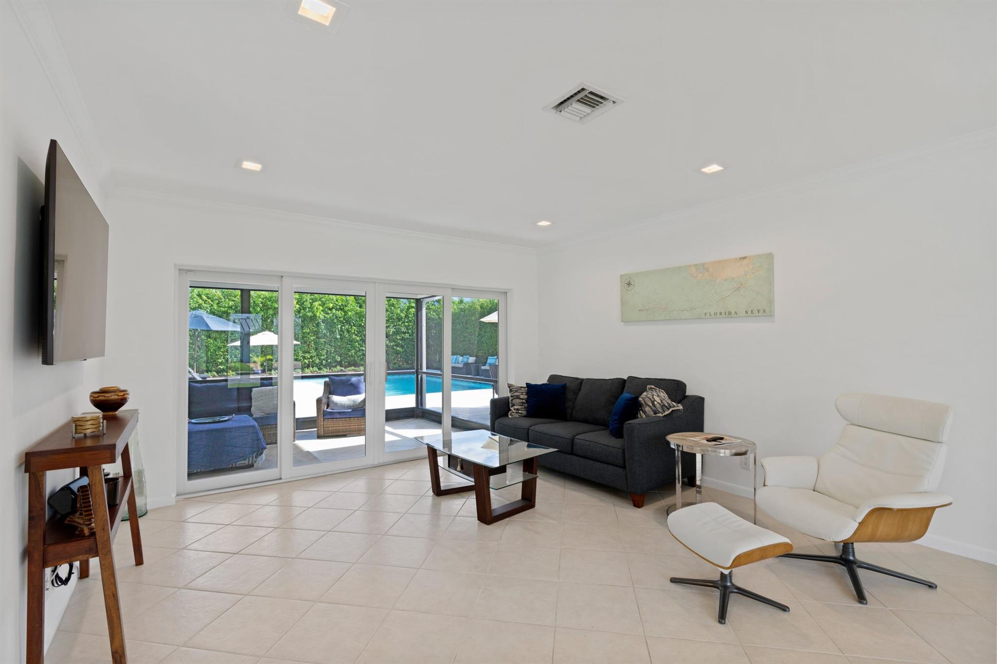 BOCA RATON SQUARE UNIT 7 - Residential