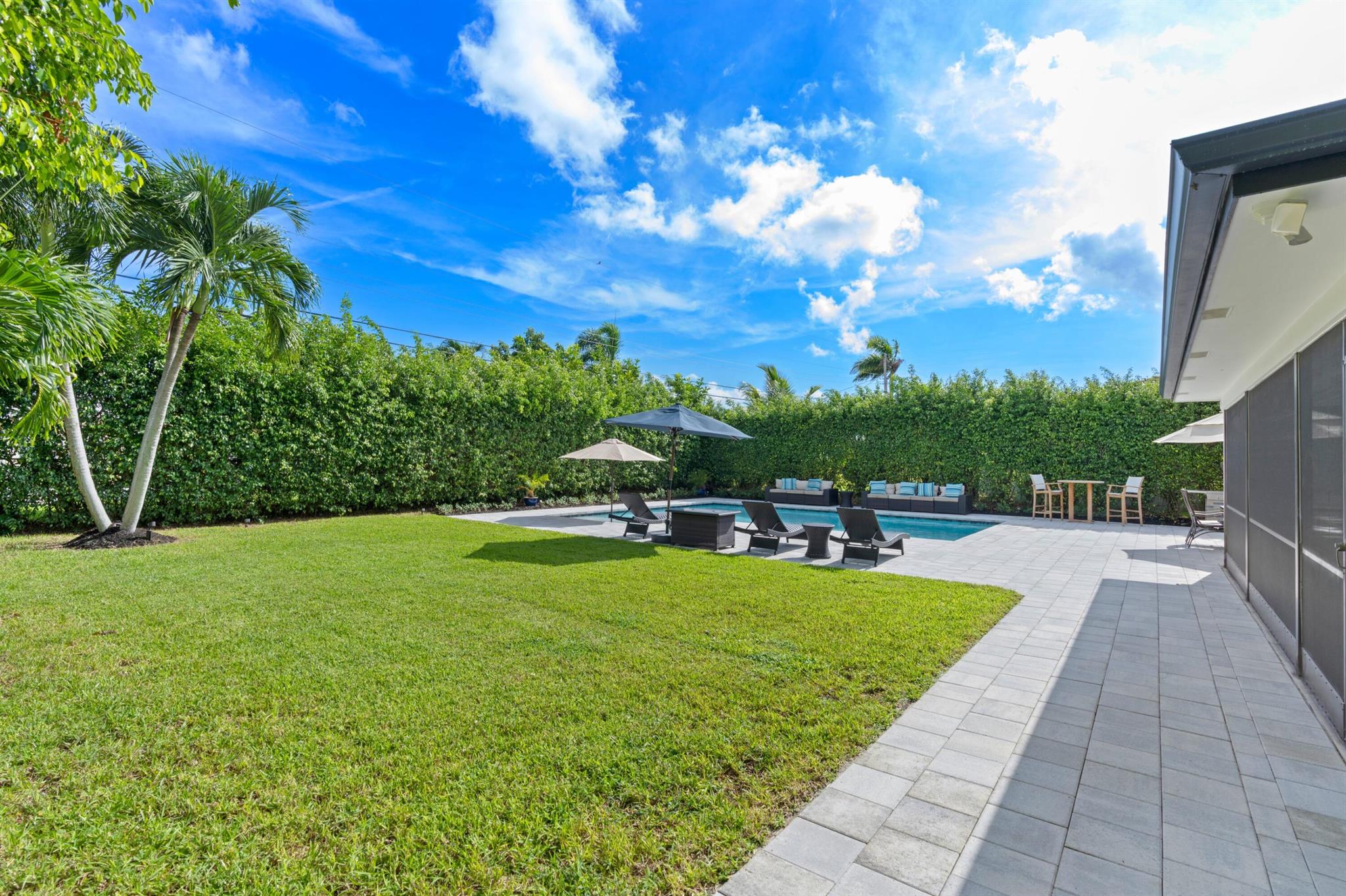 BOCA RATON SQUARE UNIT 7 - Residential