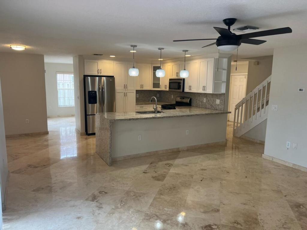 SAWGRASS PRESERVE - Residential Lease