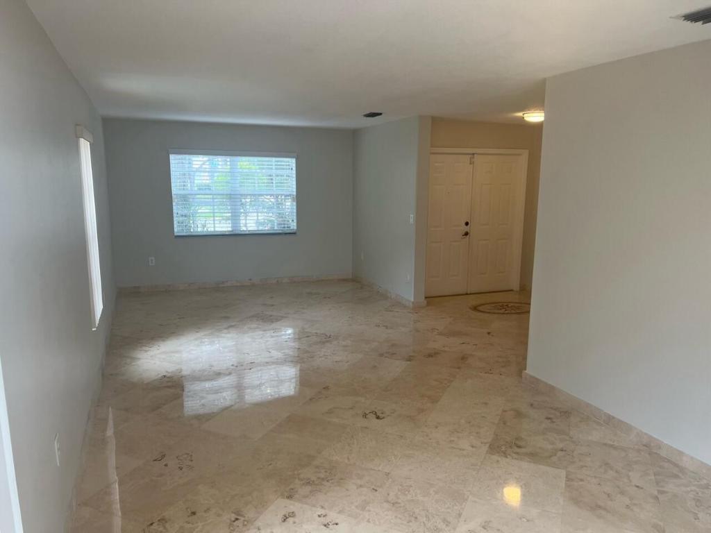 SAWGRASS PRESERVE - Residential Lease