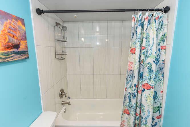 PINES OF JUPITER/TEQUESTA - Residential Lease