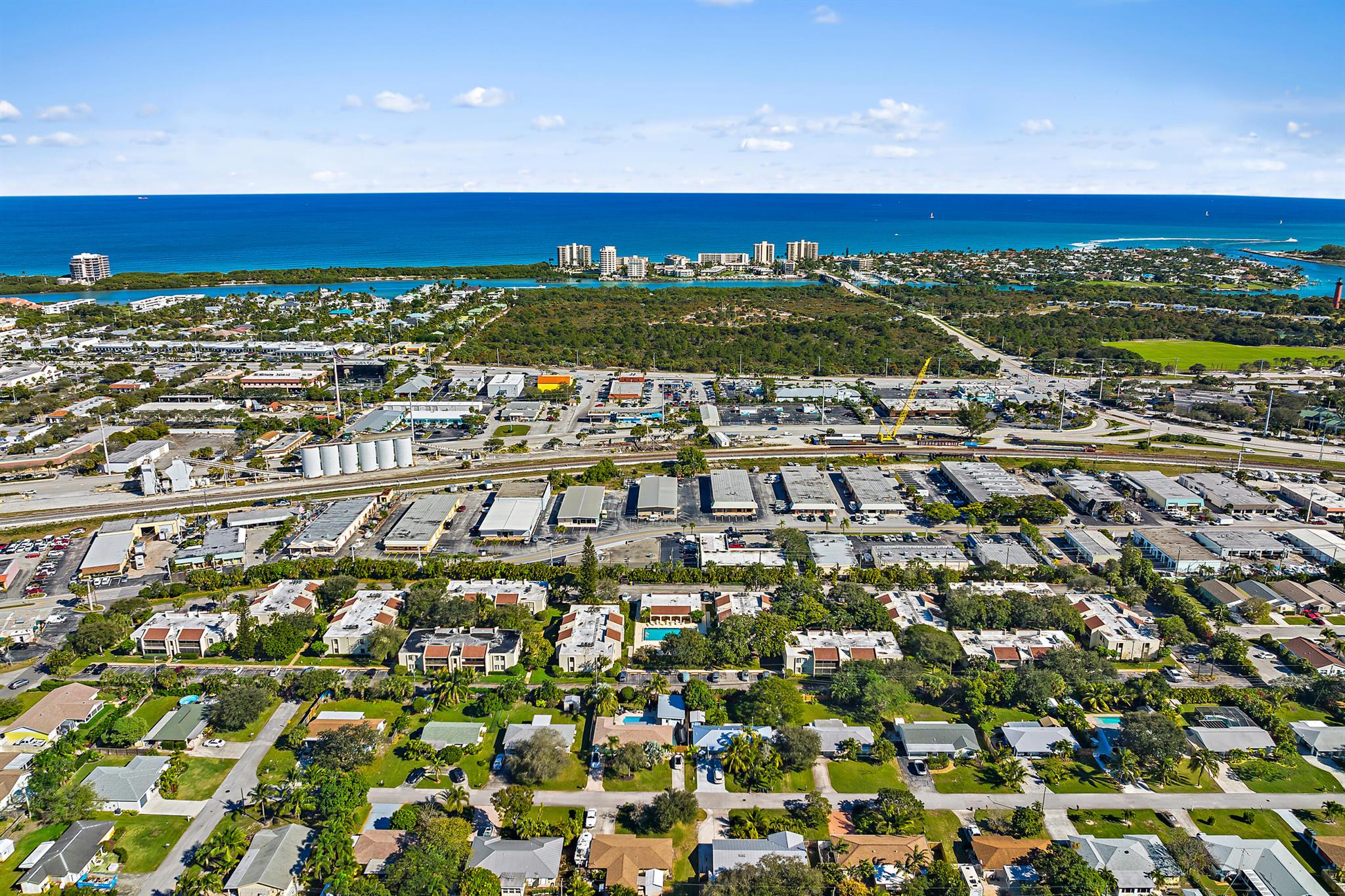 PINES OF JUPITER/TEQUESTA - Residential Lease