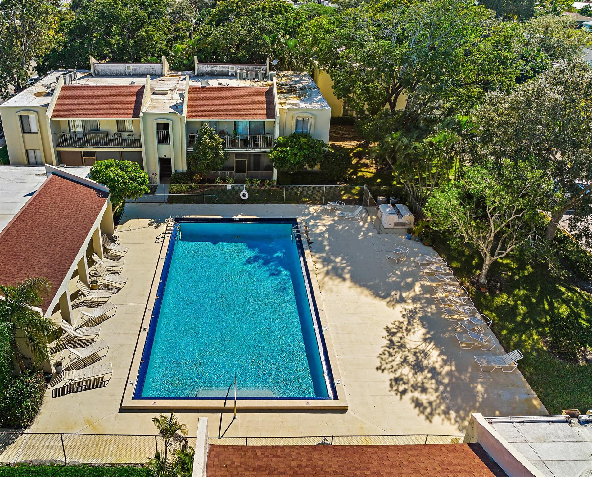 PINES OF JUPITER/TEQUESTA - Residential Lease