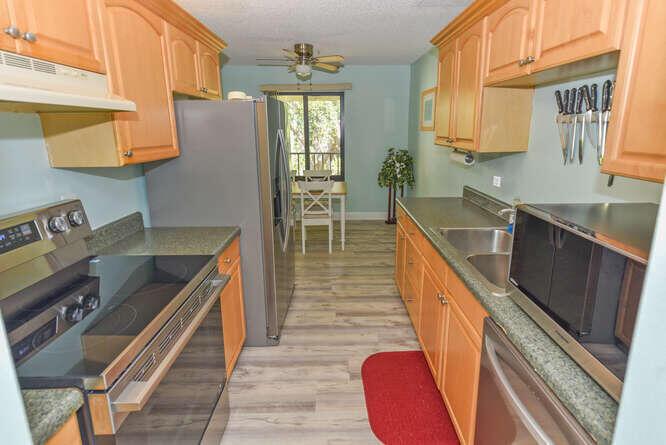 PINES OF JUPITER/TEQUESTA - Residential Lease