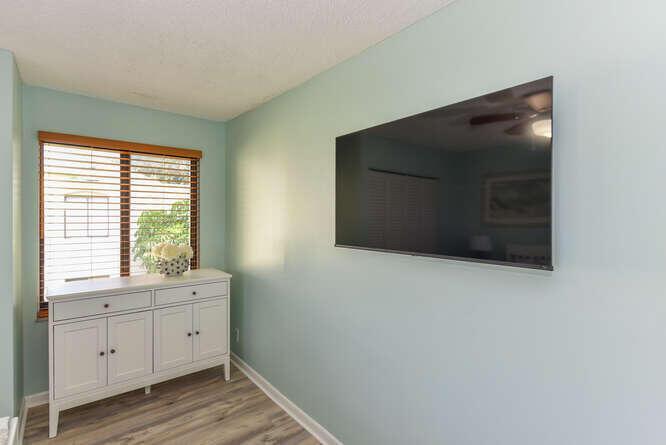 PINES OF JUPITER/TEQUESTA - Residential Lease
