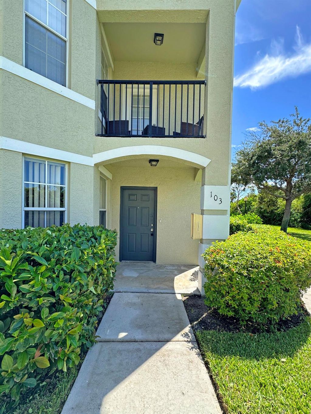 Photo of 128 SW Peacock Boulevard #15-103, Port Saint Lucie, FL 34986 (MLS # R11004775)