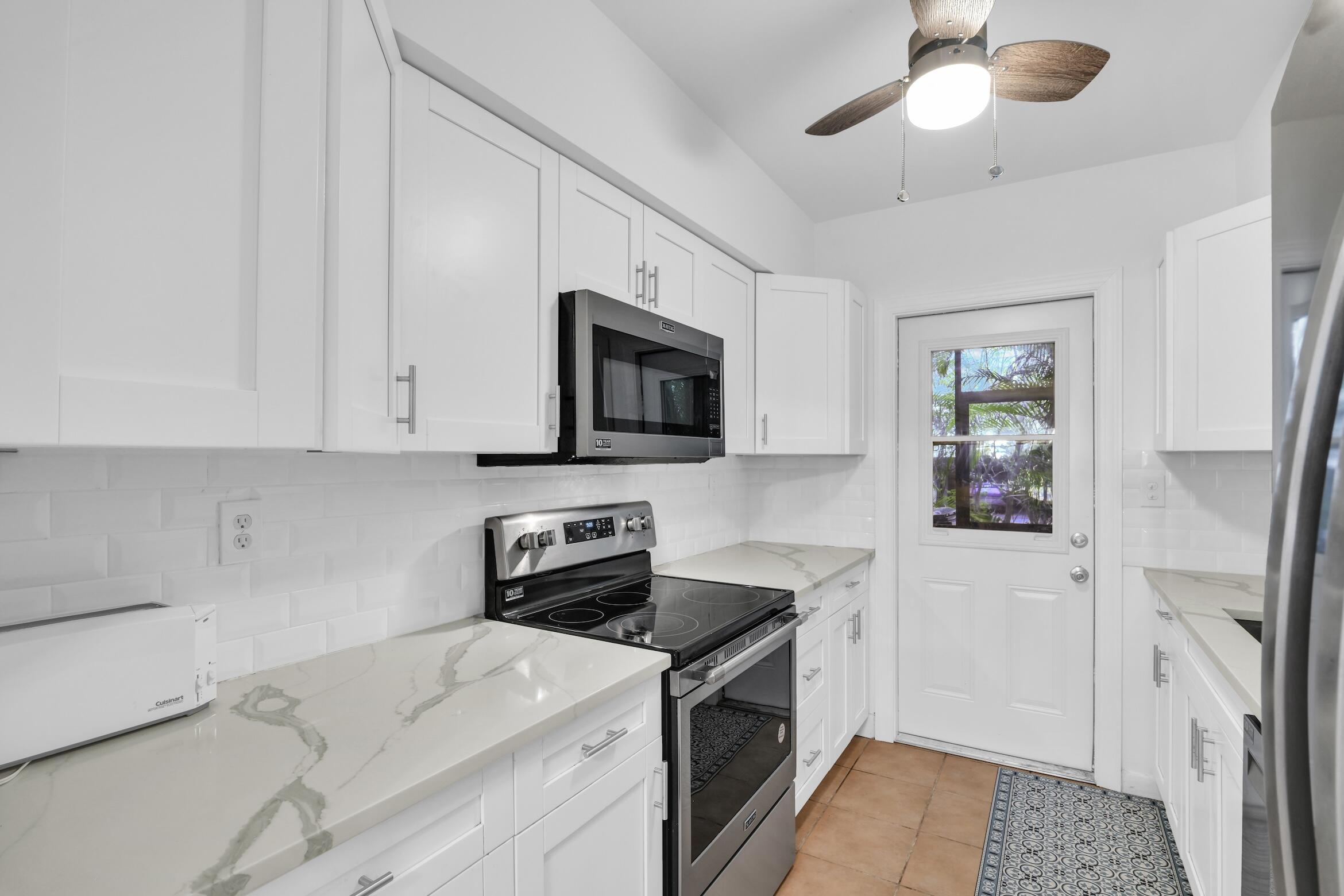 SEVEN SEVENTY EAST CAMINO REAL CONDO - Residential Lease