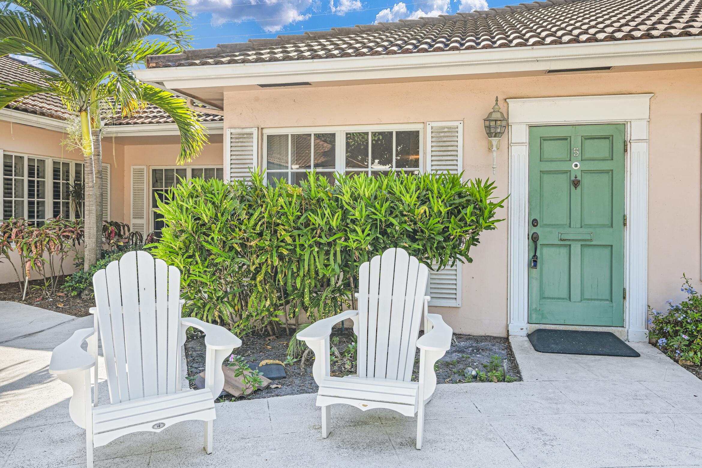 SEVEN SEVENTY EAST CAMINO REAL CONDO - Residential Lease