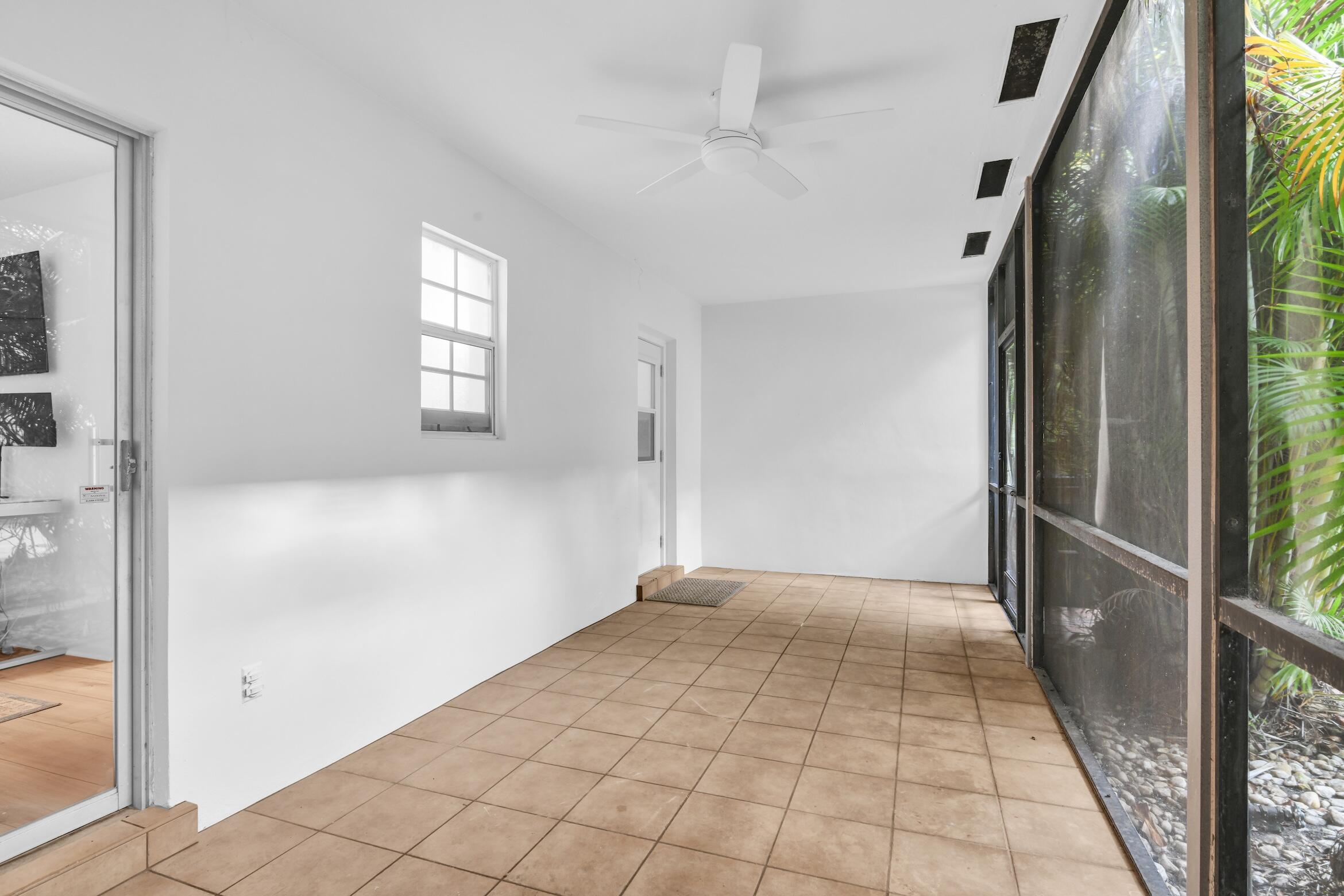 SEVEN SEVENTY EAST CAMINO REAL CONDO - Residential Lease