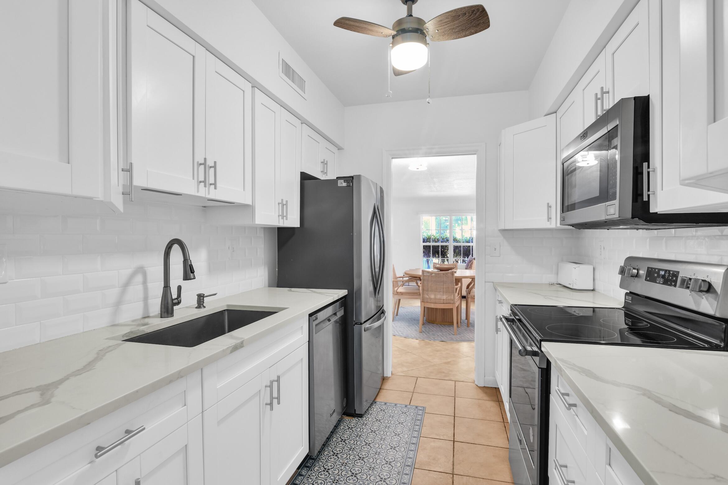 SEVEN SEVENTY EAST CAMINO REAL CONDO - Residential Lease